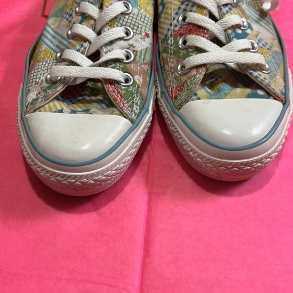 Ladies patchwork Converse tennis shoes - Picture 2 of 16